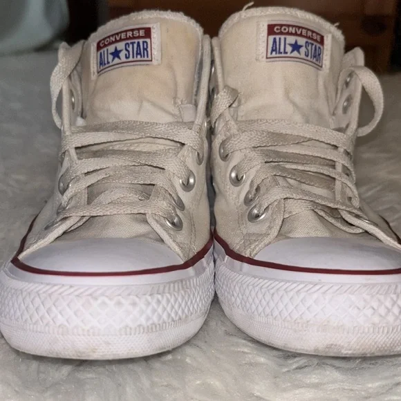 Converse Chuck Taylor All Star Madison Mid-Top Sneaker Women's,Size 8 - Picture 3 of 16